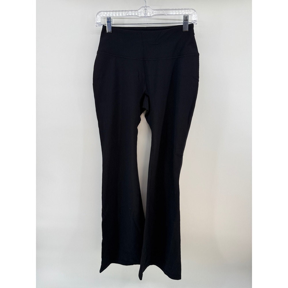 OQQ Black Ribbed High Waisted Flare Yoga Pants Leggings Size Medium